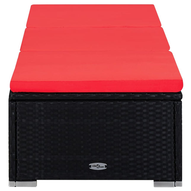 Ensemble de 2 bains de soleil avec table d'appoint en résine tressée noire et coussins rouges