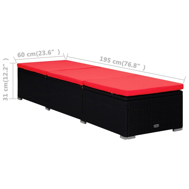 Ensemble de 2 bains de soleil avec table d'appoint en résine tressée noire et coussins rouges